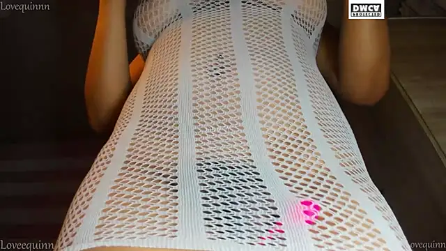 Loveequinn webcam