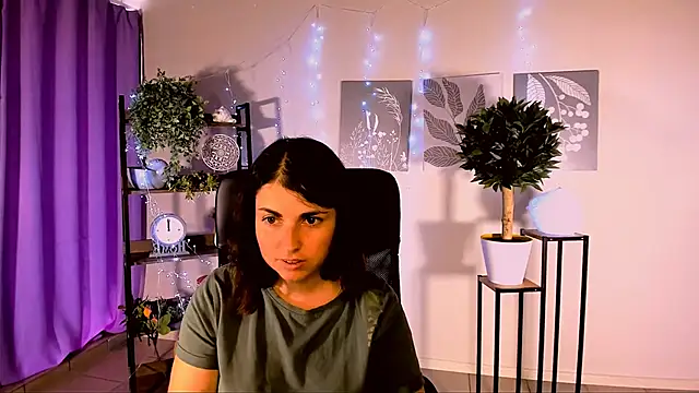 MartaEdams webcam