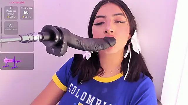 cherry_skinny_ webcam