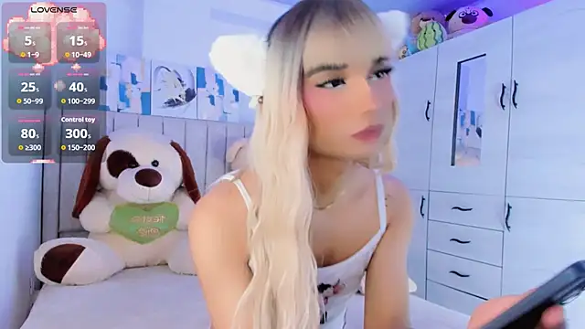 baby_cleo_ webcam