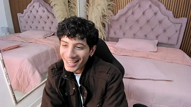 Angel_St1 webcam