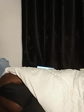 melaninglasskin webcam