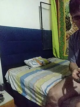 Killiam_boy webcam