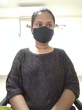 Idhika-Paul live cam