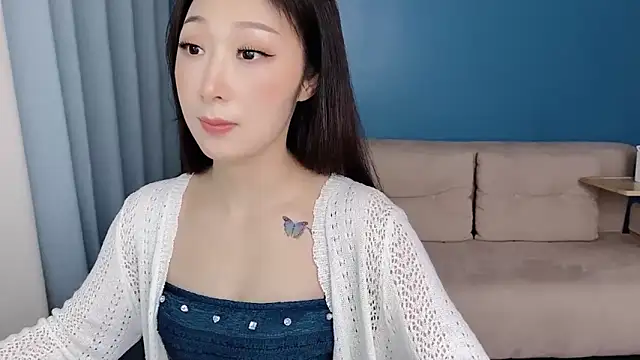 ella55-- webcam