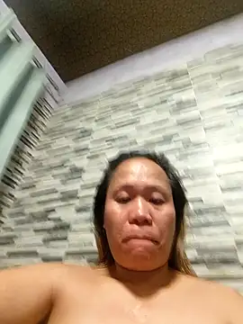 squirtshantal webcam