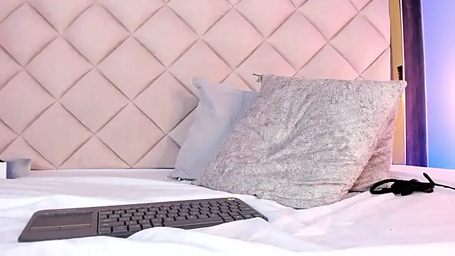 Chloee_Parkerr webcam