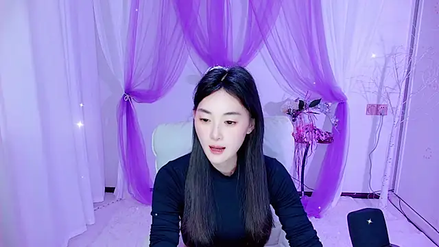 Tili_Lucky webcam