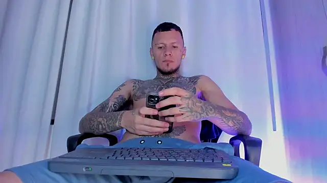 Kings_Ultimate webcam