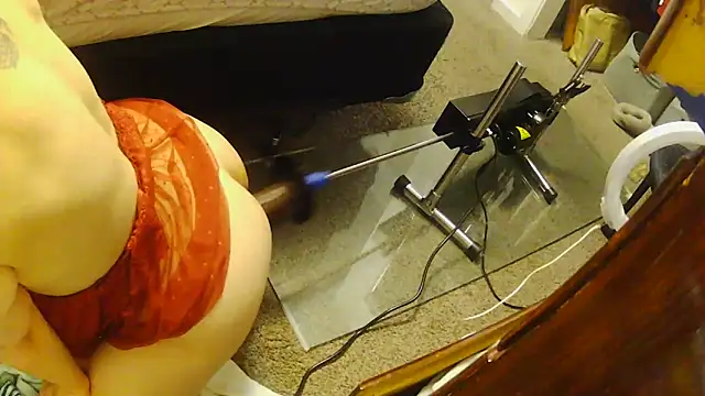 PartyPawgGirl420 webcam