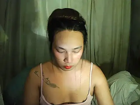 GodisAWomenxxx webcam