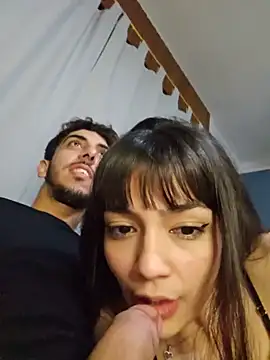 LeoyNicky98 webcam
