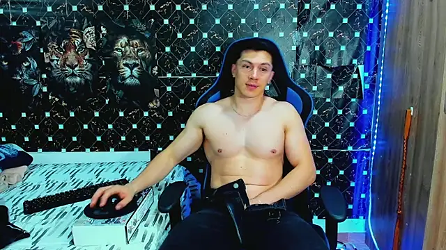 javiersexymann live cam on StripChat