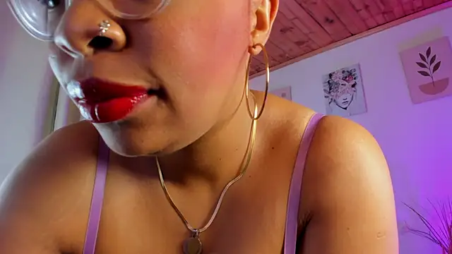 Imlauraa webcam