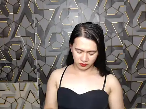 ur_asianpretty webcam