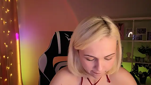 ElenaMonroe webcam