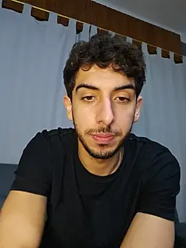 LeoyNicky98 webcam