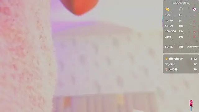 mariana_tay1 - MARIANA_TAY1's free webcam - UK Sex Cams