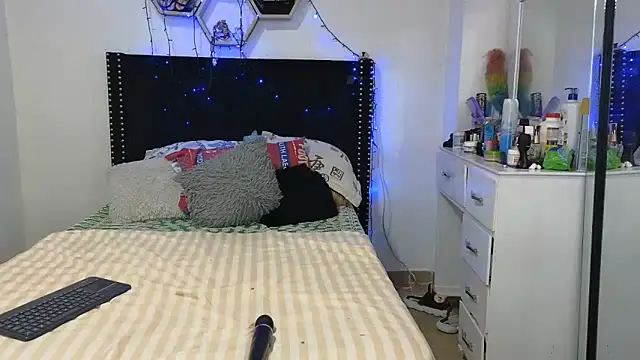 charlotte_077 webcam