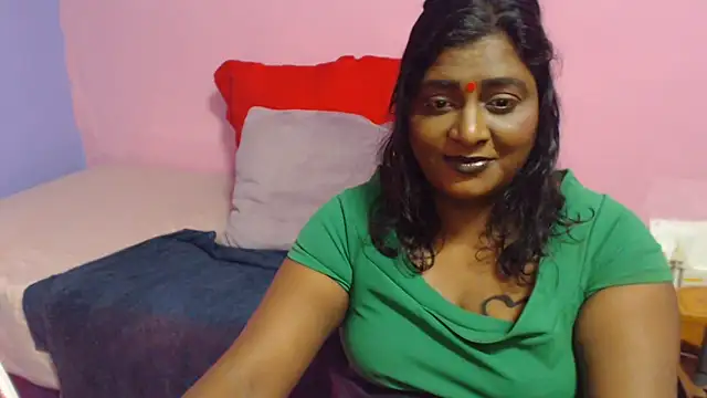 INDIANSIN2 live cam on StripChat