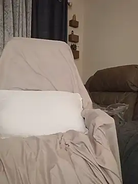 KeeshKeeph webcam
