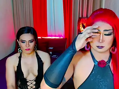 Wildest_Slave_Huntress webcam
