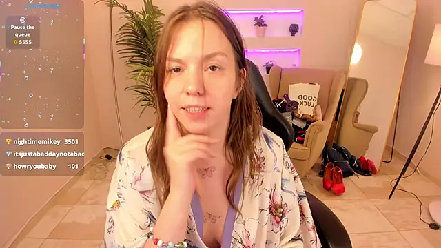 Persephoni live sex cam