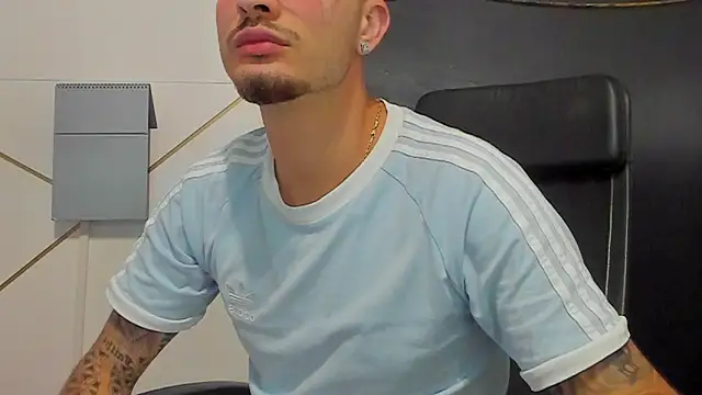 BrandonTate webcam