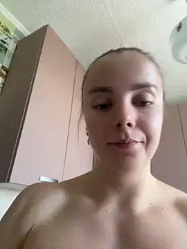 AlisaKissss webcam
