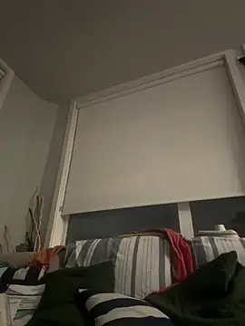 BlinkBoyRave webcam