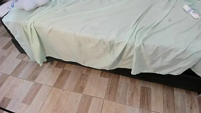 ellieblont webcam
