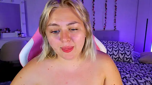 Sinful_Cake webcam