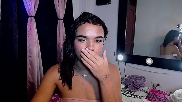 Model: Candyy_doll__