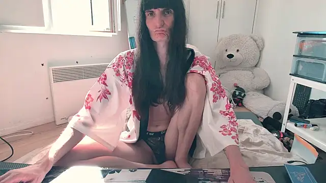 CeriseLapine webcam