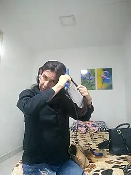 Cameron_puppy webcam