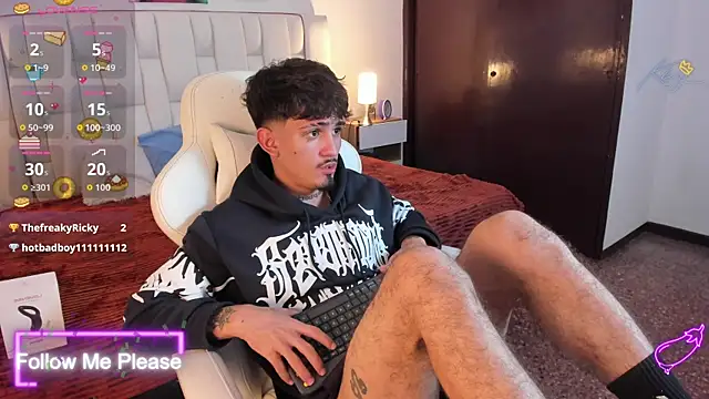 nextboywell1 live cam