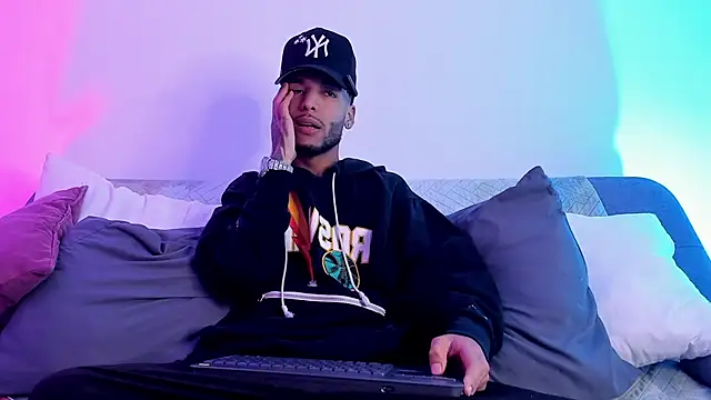Thiagoferreti live cam