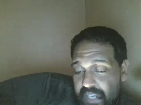 elpoop7305 webcam