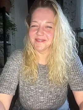 JenniferCarmen webcam