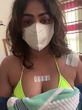 HotQueenSri webcam