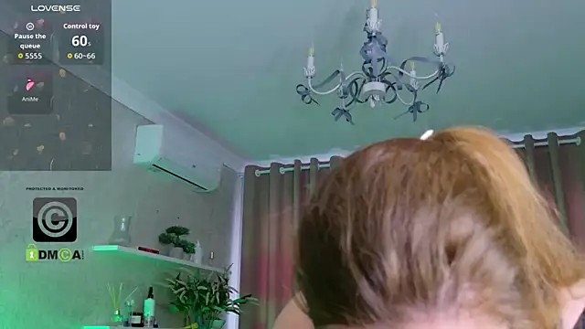 KellyKleine webcam