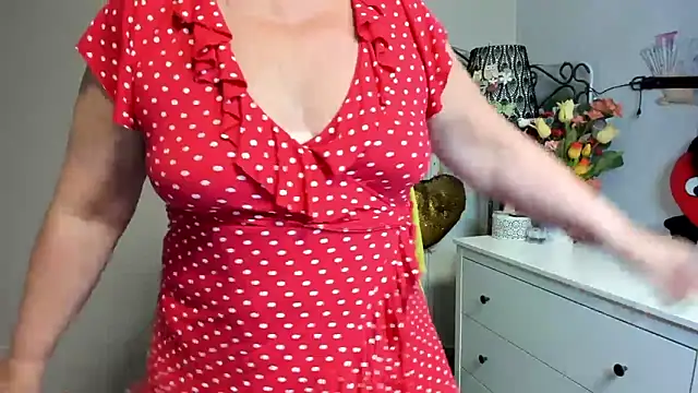 Adelewildx webcam
