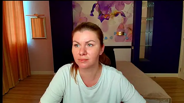 LunaKissesx live cam on StripChat