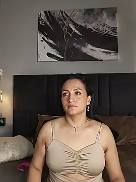 evazul live cam on StripChat
