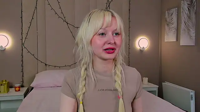 AdeleSilvy webcam