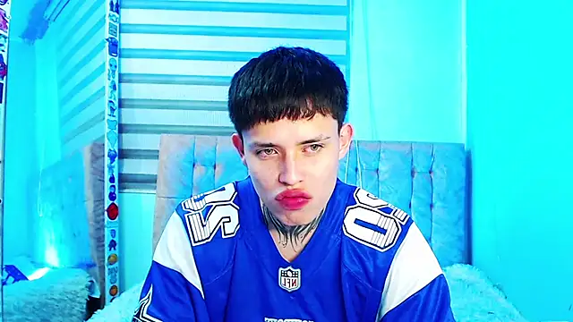 _justinmoon2 (M young) - cum hard 🔥💙