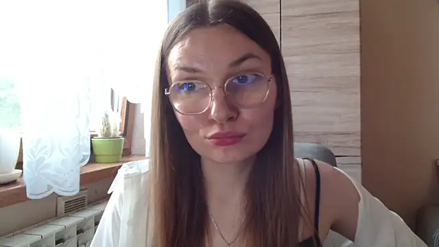 LooveELLYx webcam