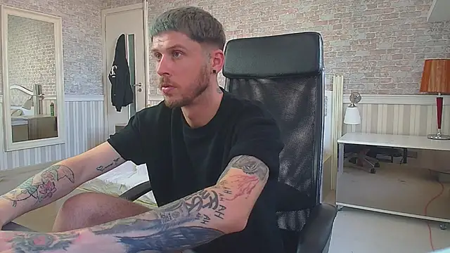 JonahShaw webcam