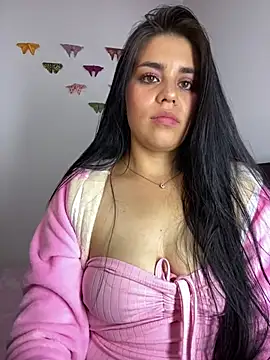 sophyy_white webcam