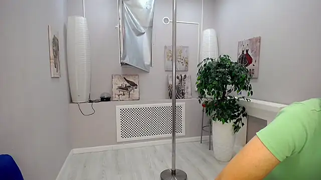 wild_temptation_ webcam